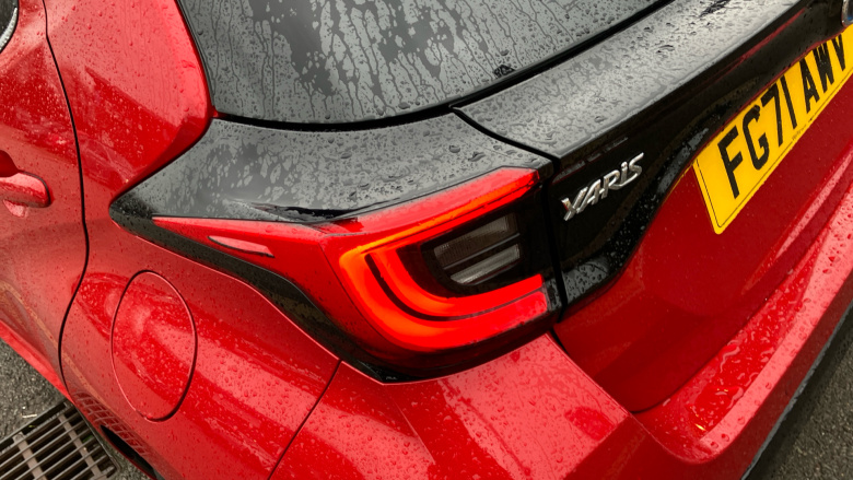 Toyota Yaris 1.5 Hybrid Excel 5dr CVT Hybrid Hatchback